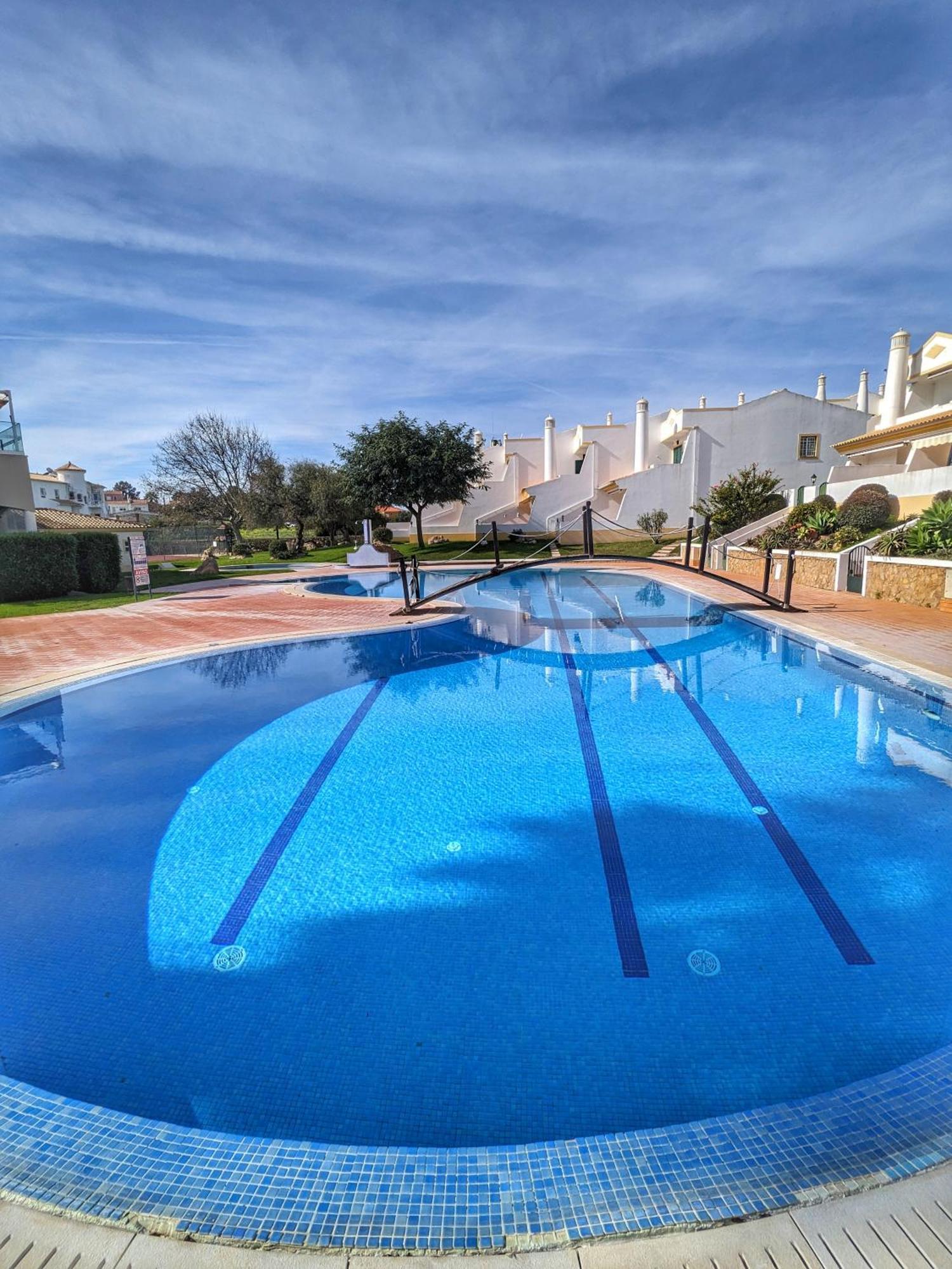 Townhouse 700M From Sao Rafael Beach Albufeira Exterior foto